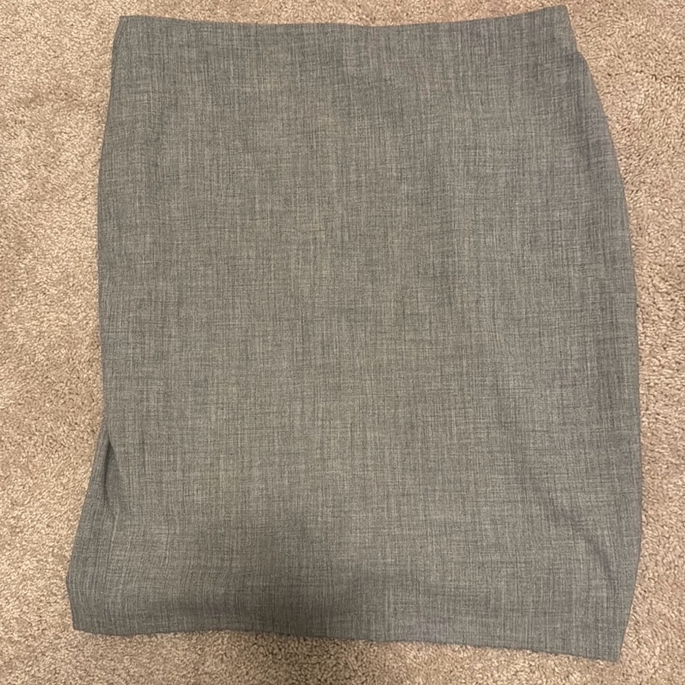 NWT Banana Republic Gray Pencil Skirt Size 12